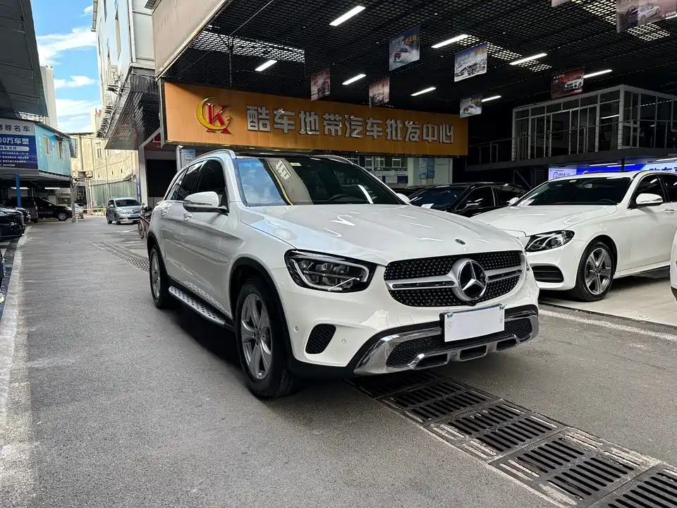 Mercedes-Benz GLC Mercedes-Benz GLC