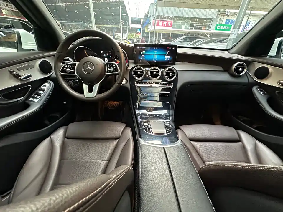 Mercedes-Benz GLC Mercedes-Benz GLC
