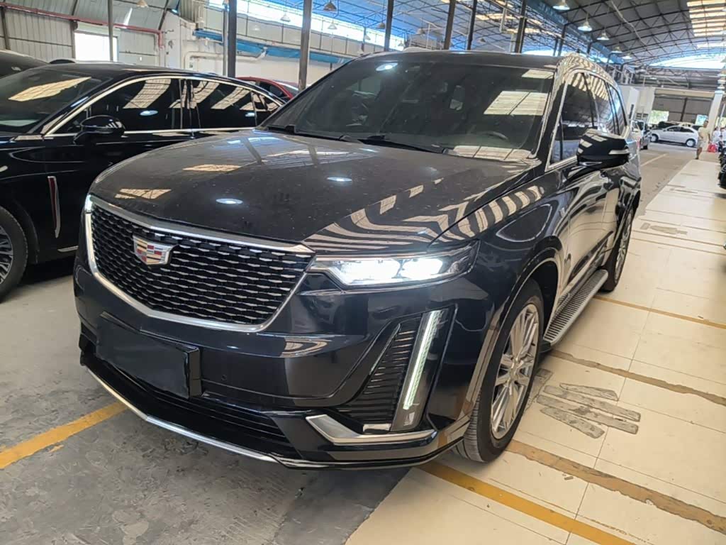 Cadillac XT6 2021 2.0T мест Luxury