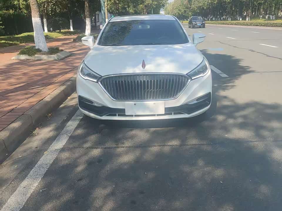 Hongqi H5