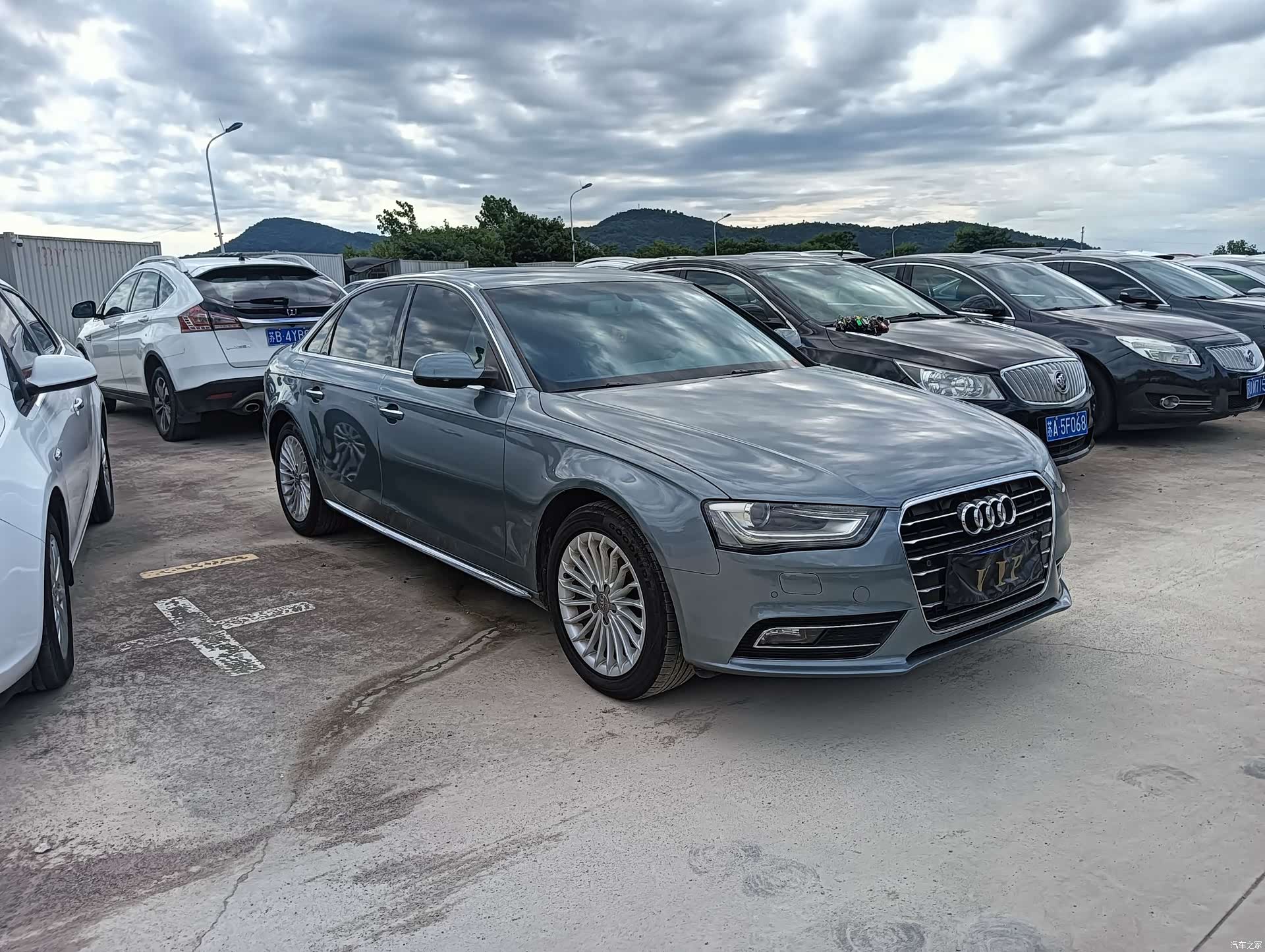 Audi A4L, 2015 3