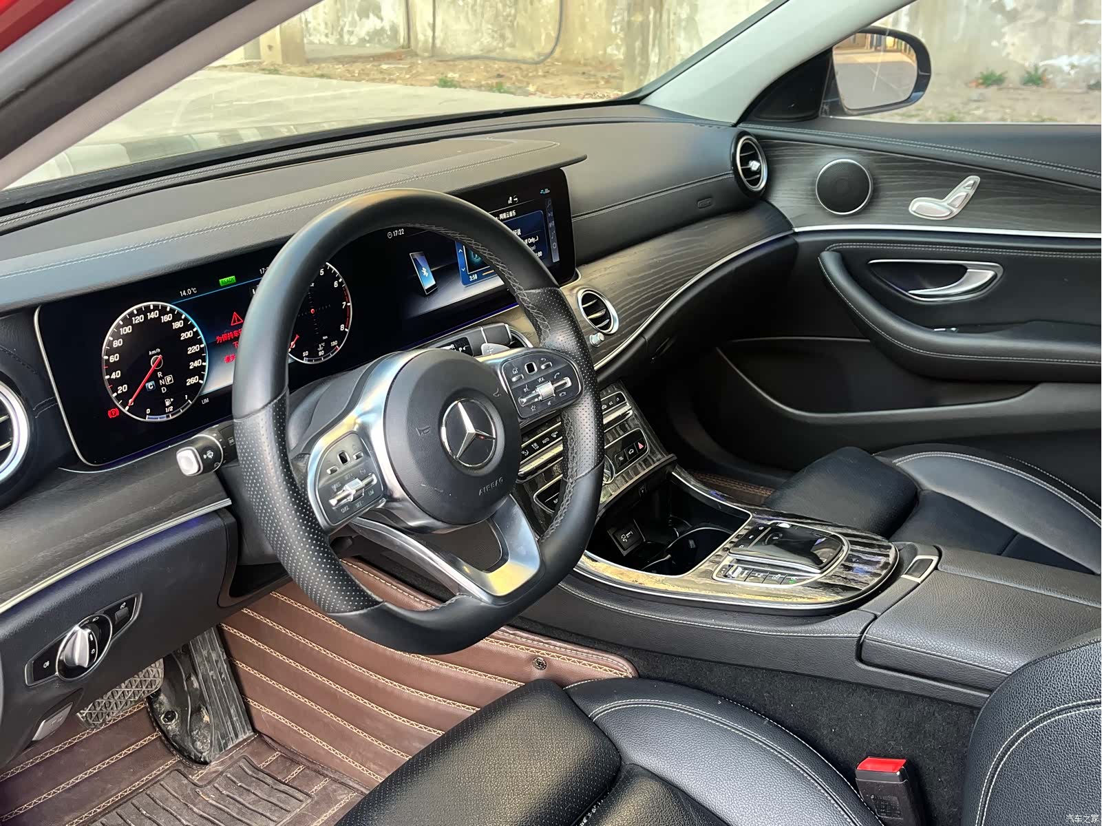 Mercedes-Benz E-Class, 2019 6