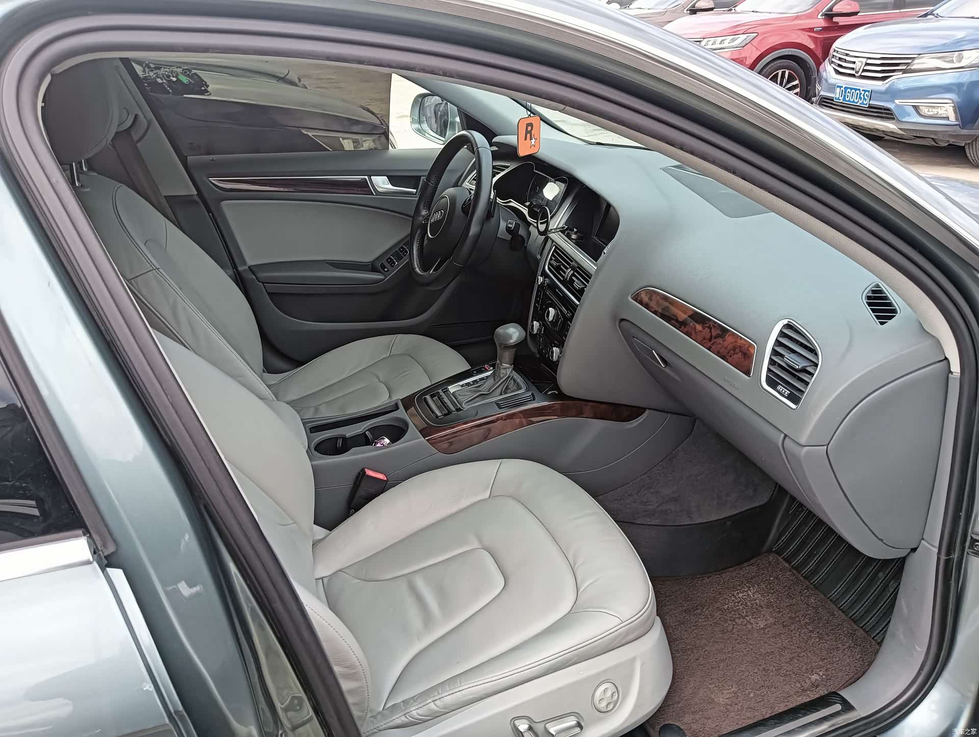 Audi A4L, 2015 7