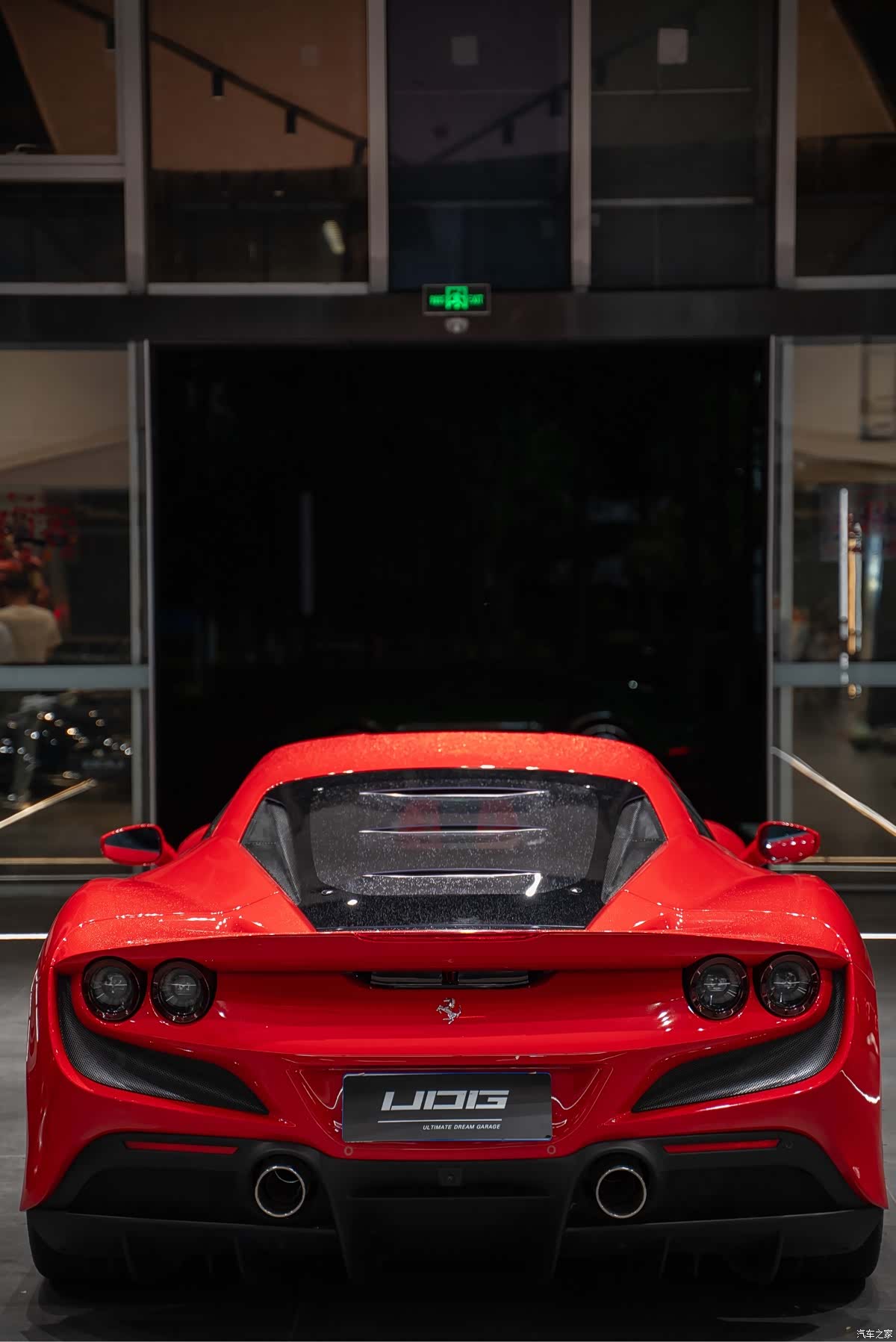 Ferrari F8, 2020 9