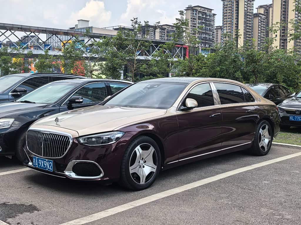 Mercedes-Benz S-Class