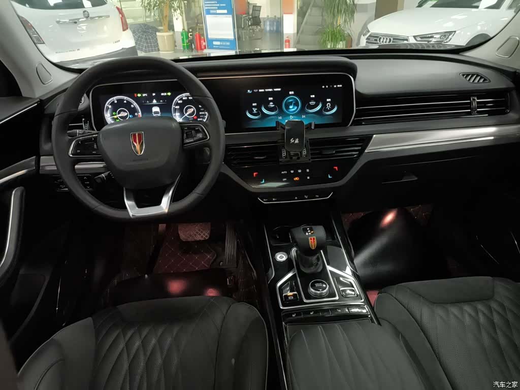 Hongqi HS5, 2022 6