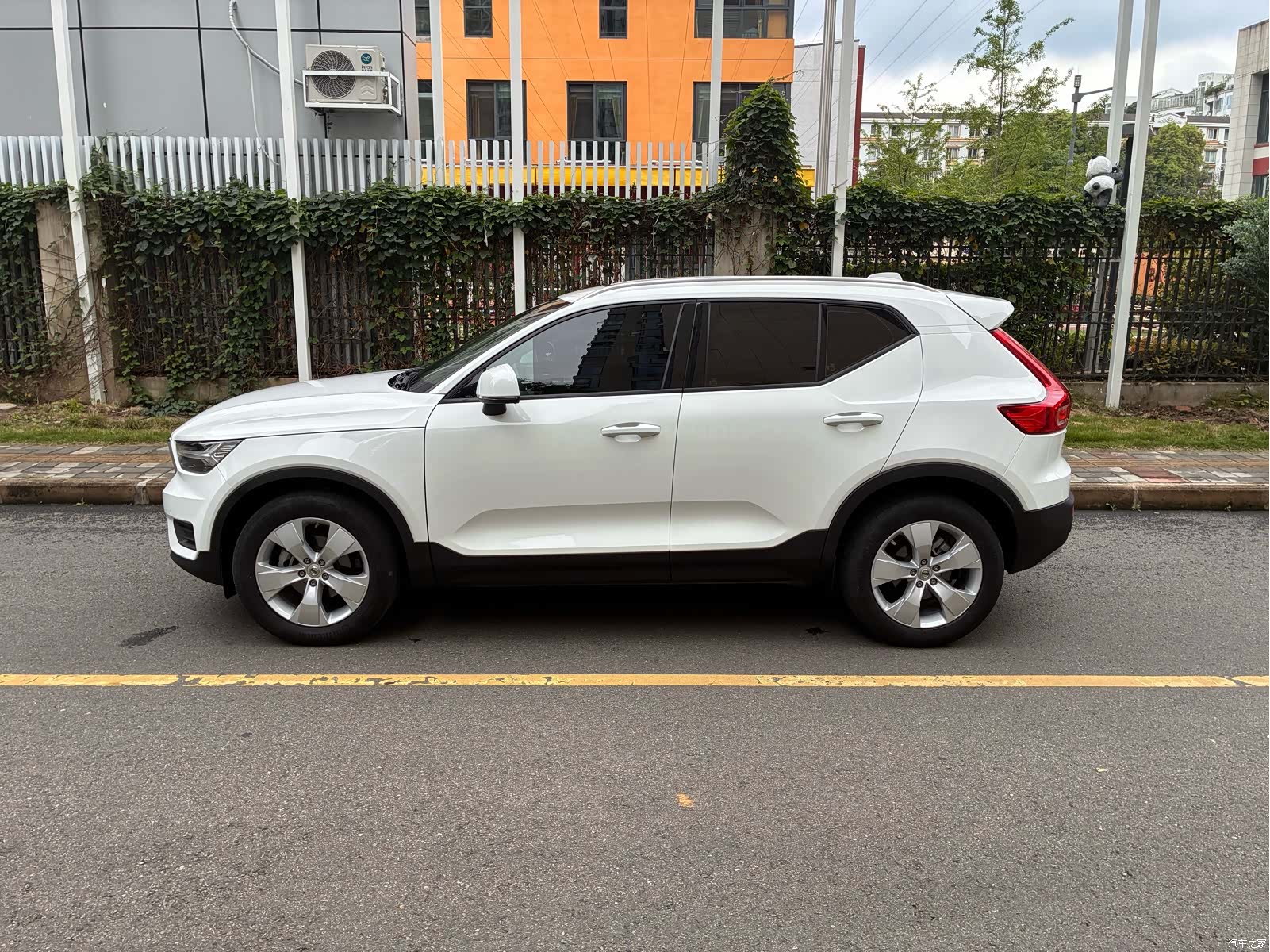 Volvo XC40, 2021 4