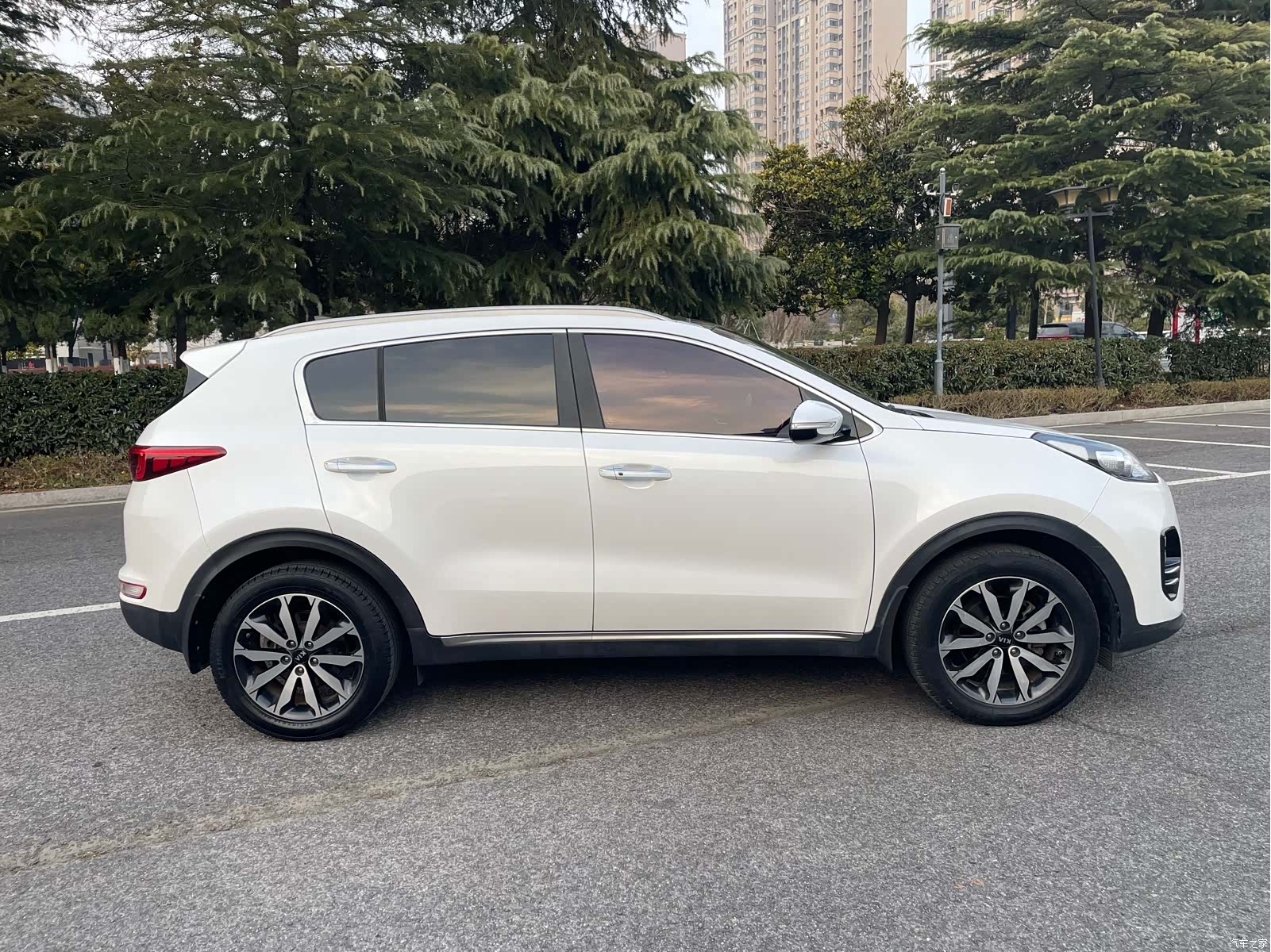 Kia KX5, 2016 4