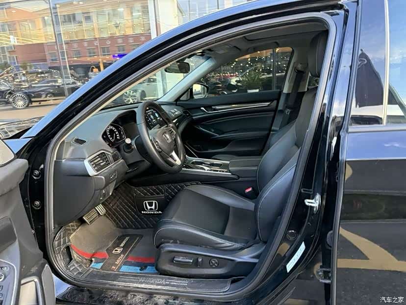 Honda Accord, 2022 4