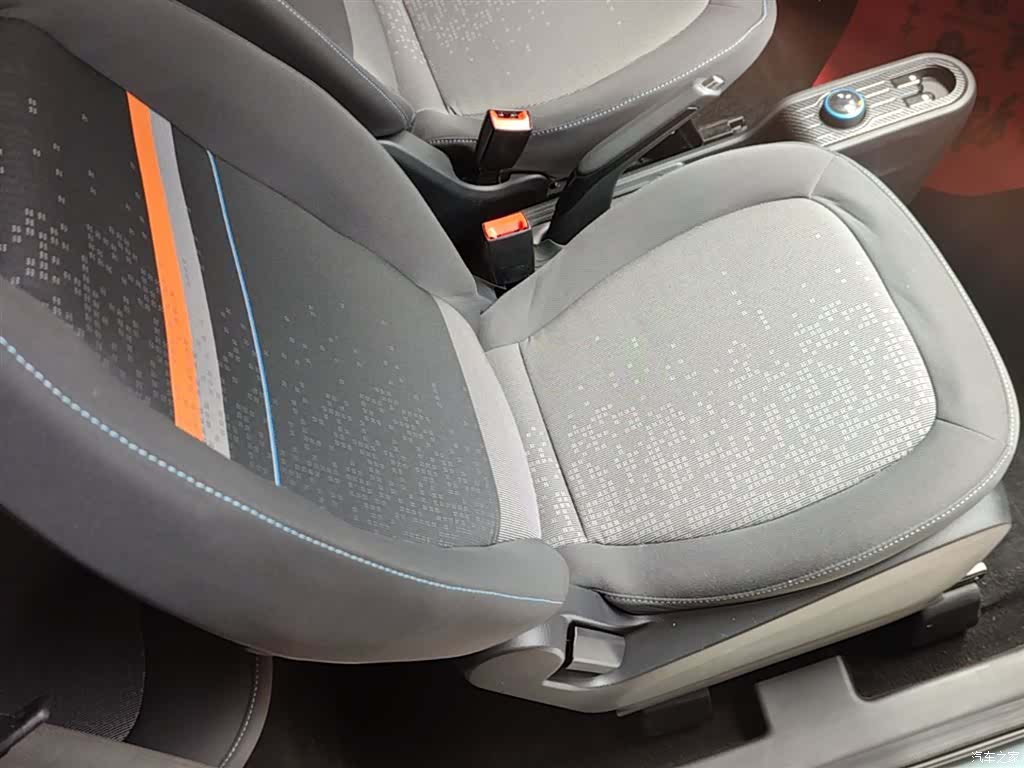 Wuling MINIEV, 2021 25