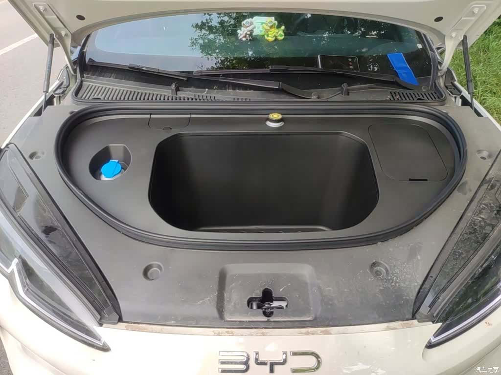 BYD Seal, 2026 11