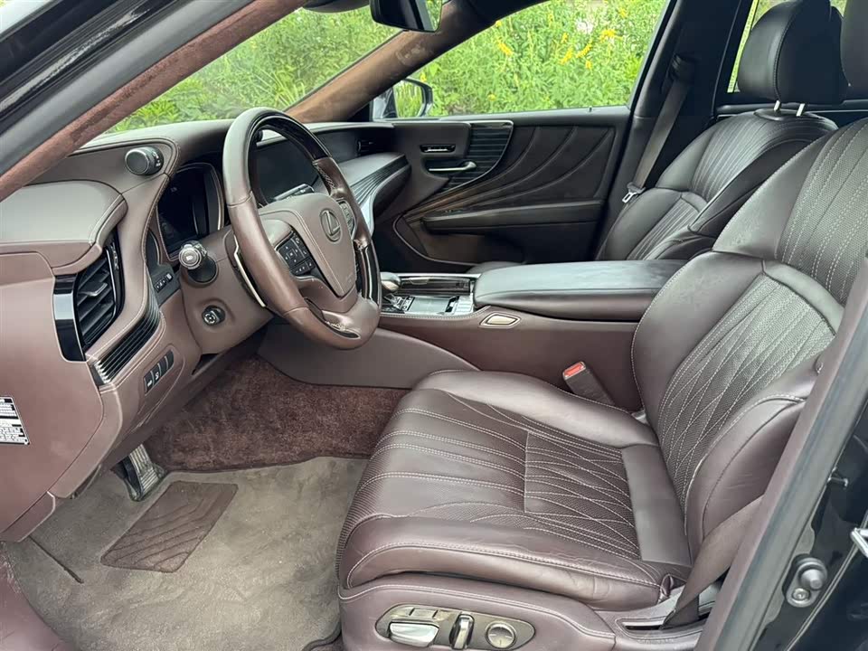 Lexus LS Lexus LS