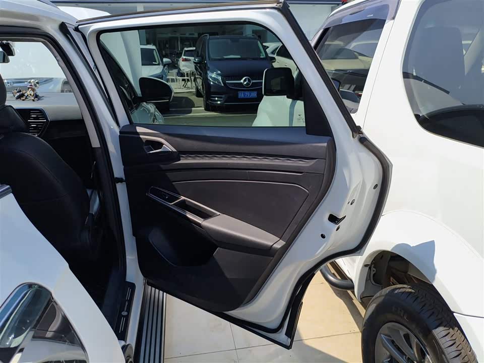 Jetta VS7