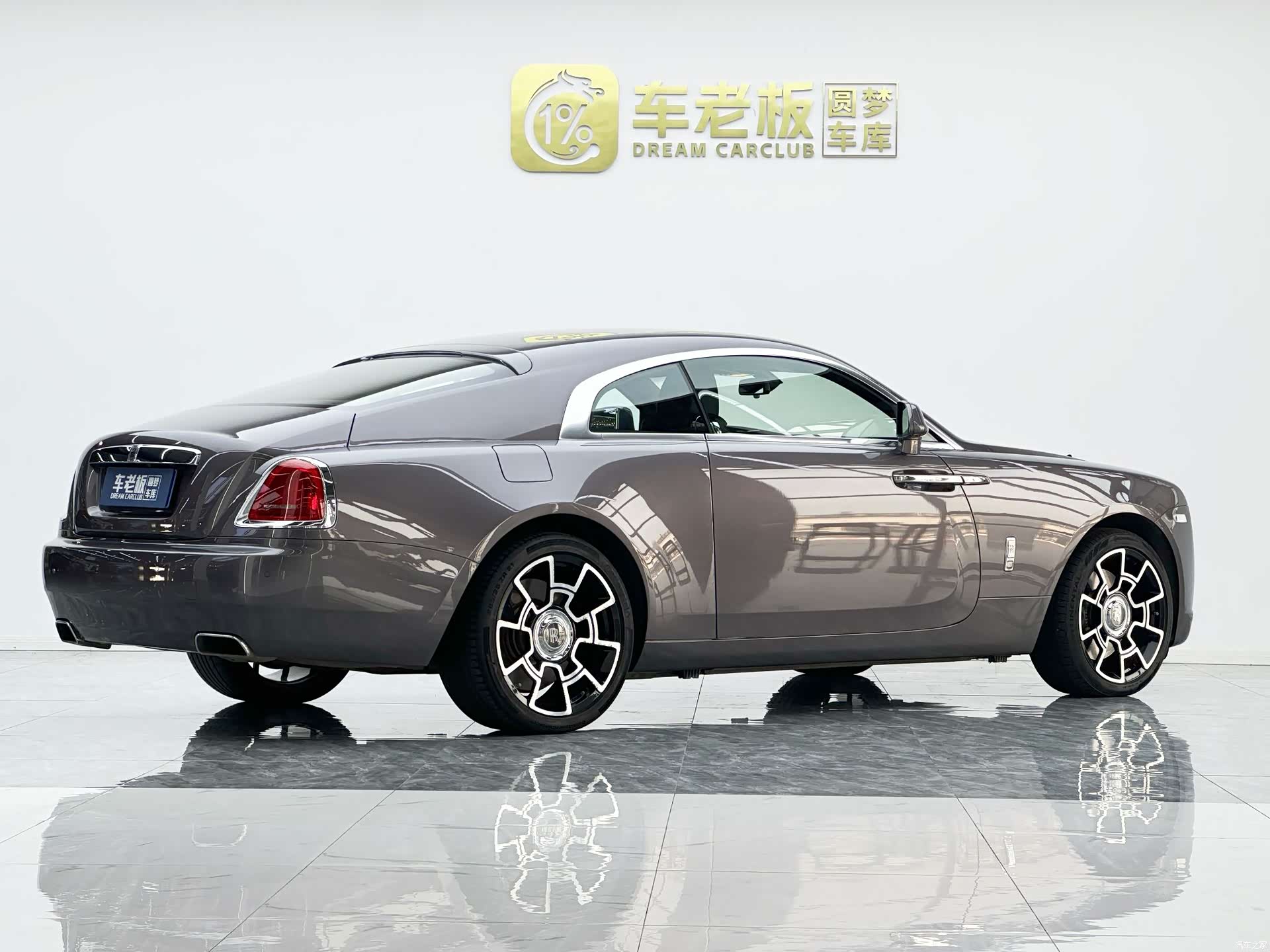 Rolls-Royce Wraith, 2018 4