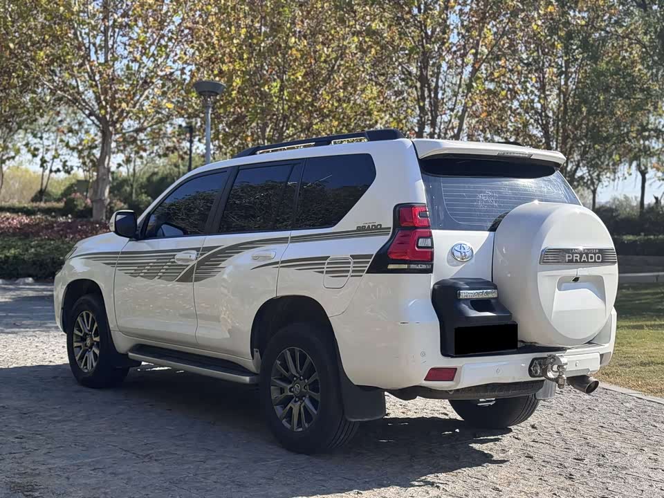 Toyota Prado