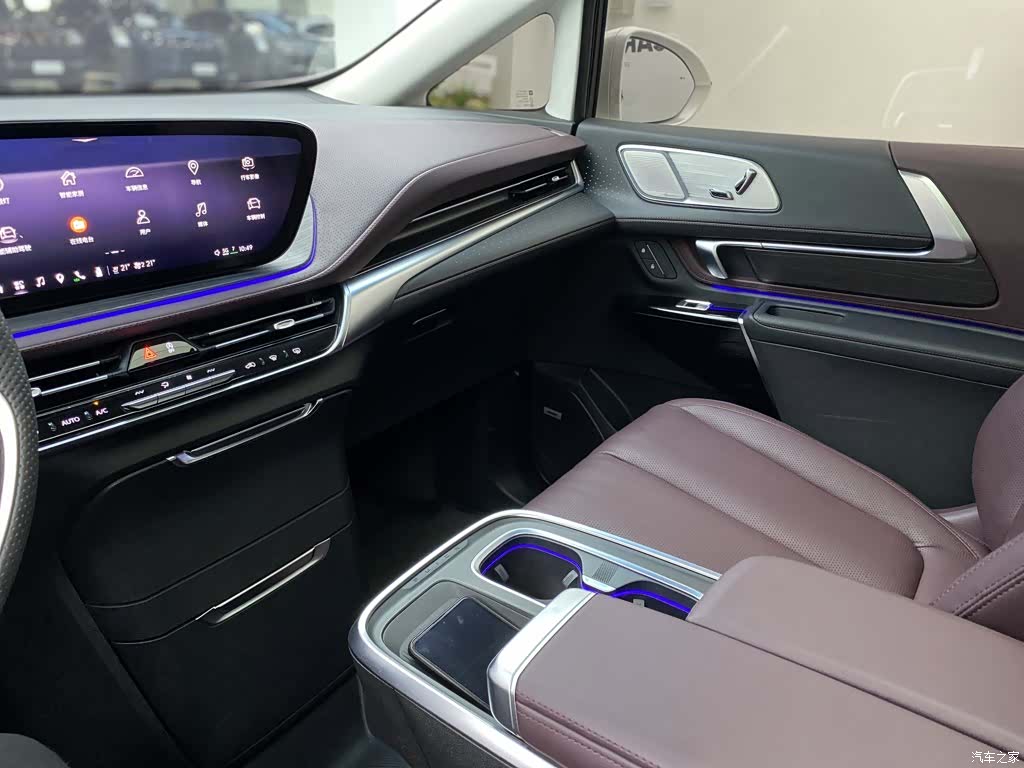 Buick Century, 2023 19