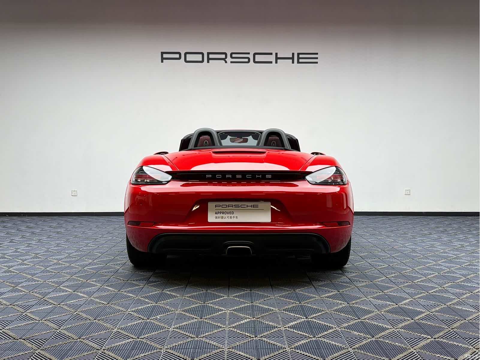 Porsche Boxster, 2019 3