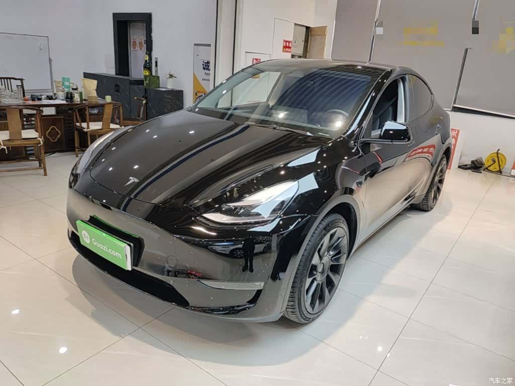 Tesla Model Y, 2024 2