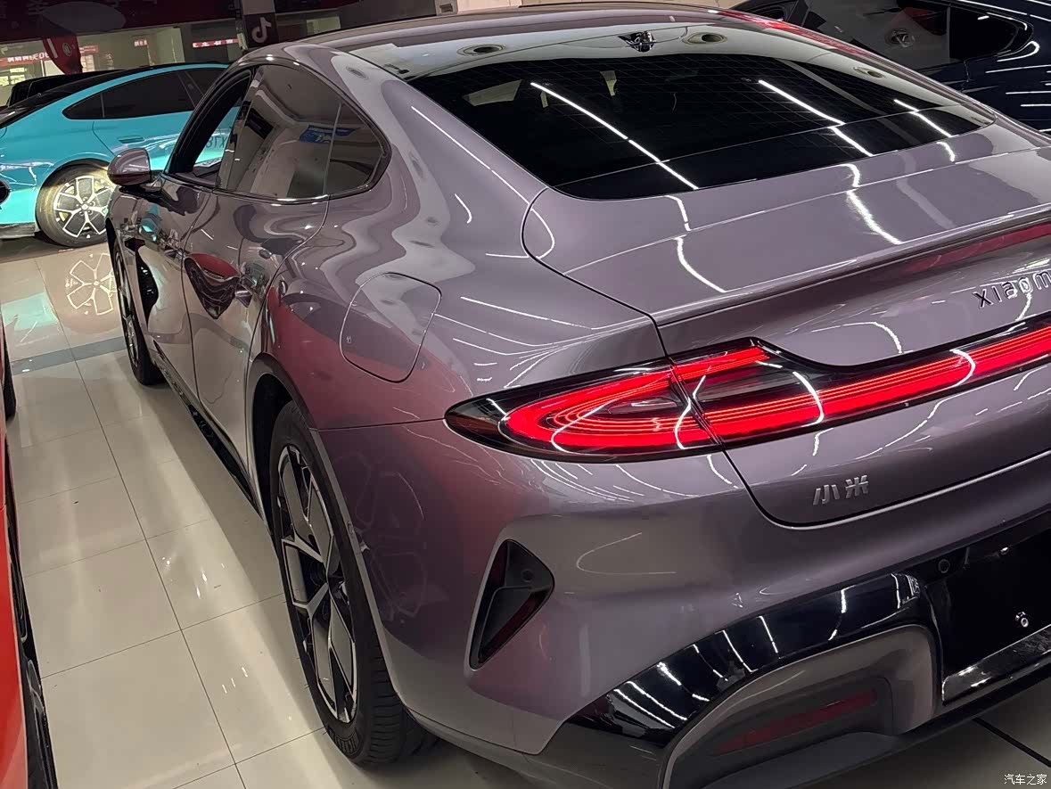 Xiaomi SU7, 2025 11