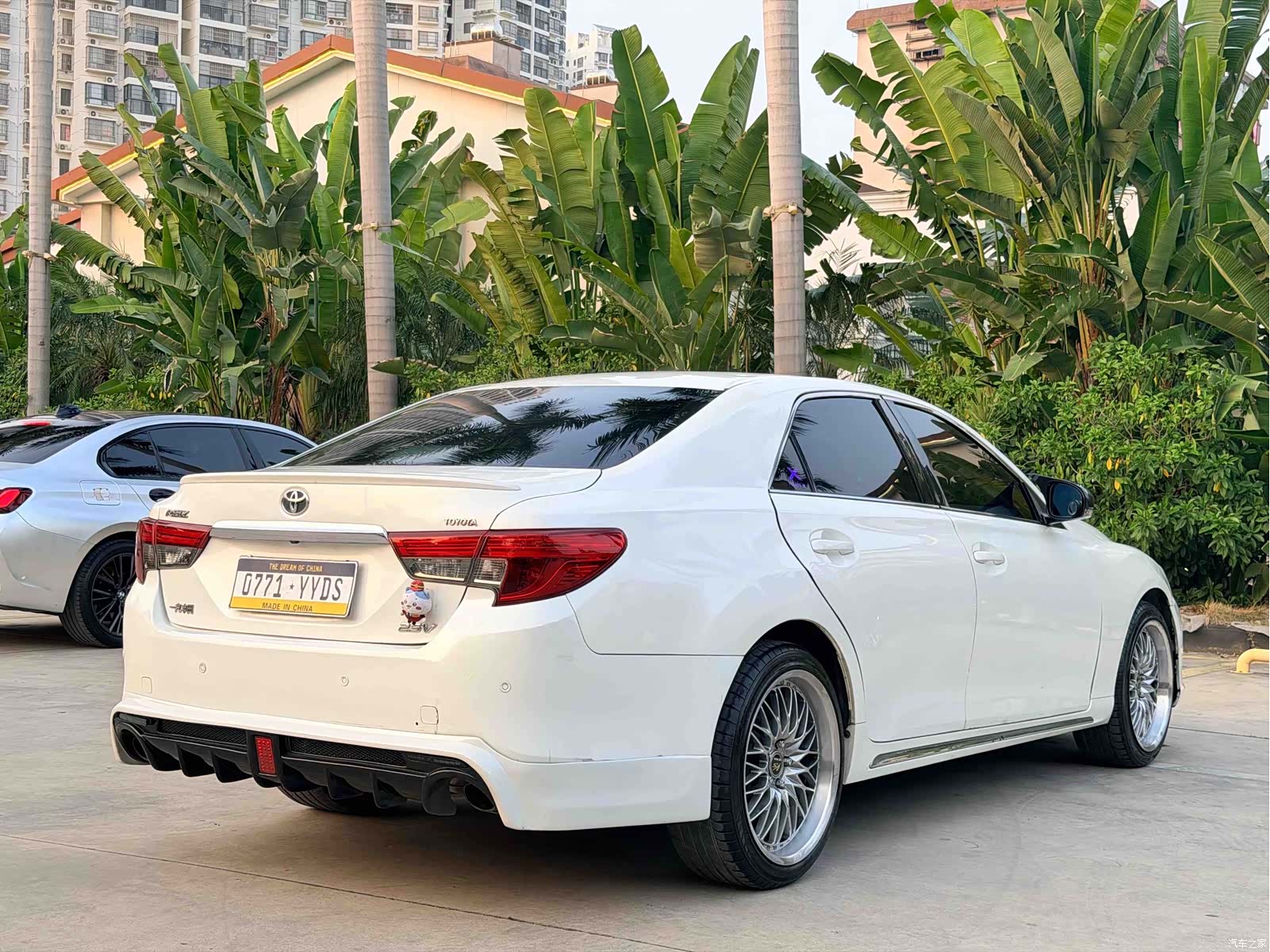 Toyota 2.5V, 2016 7