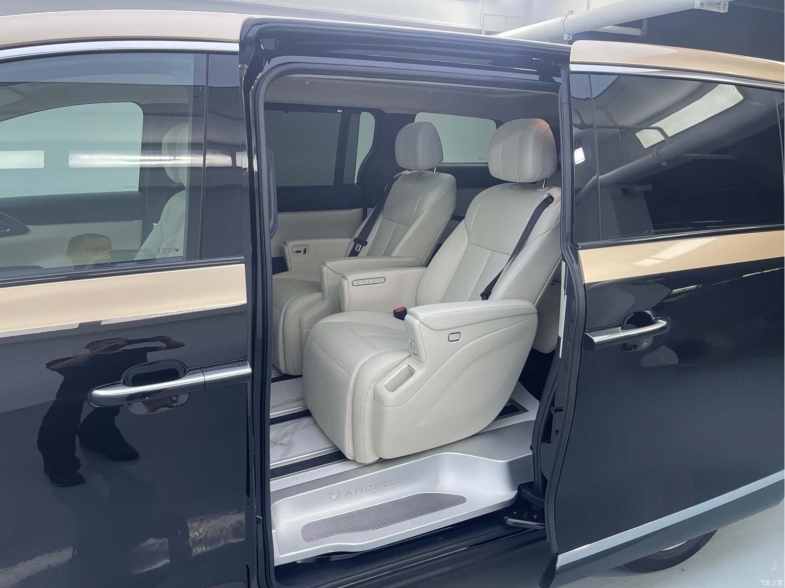 BAIC V9, 2026 все фото
