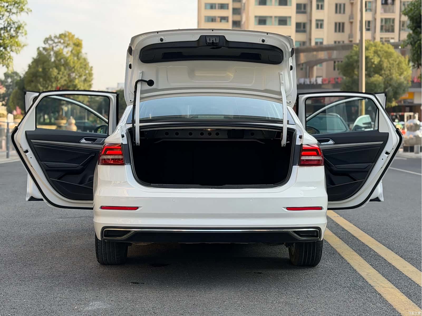 Volkswagen Lavida, 2021 15