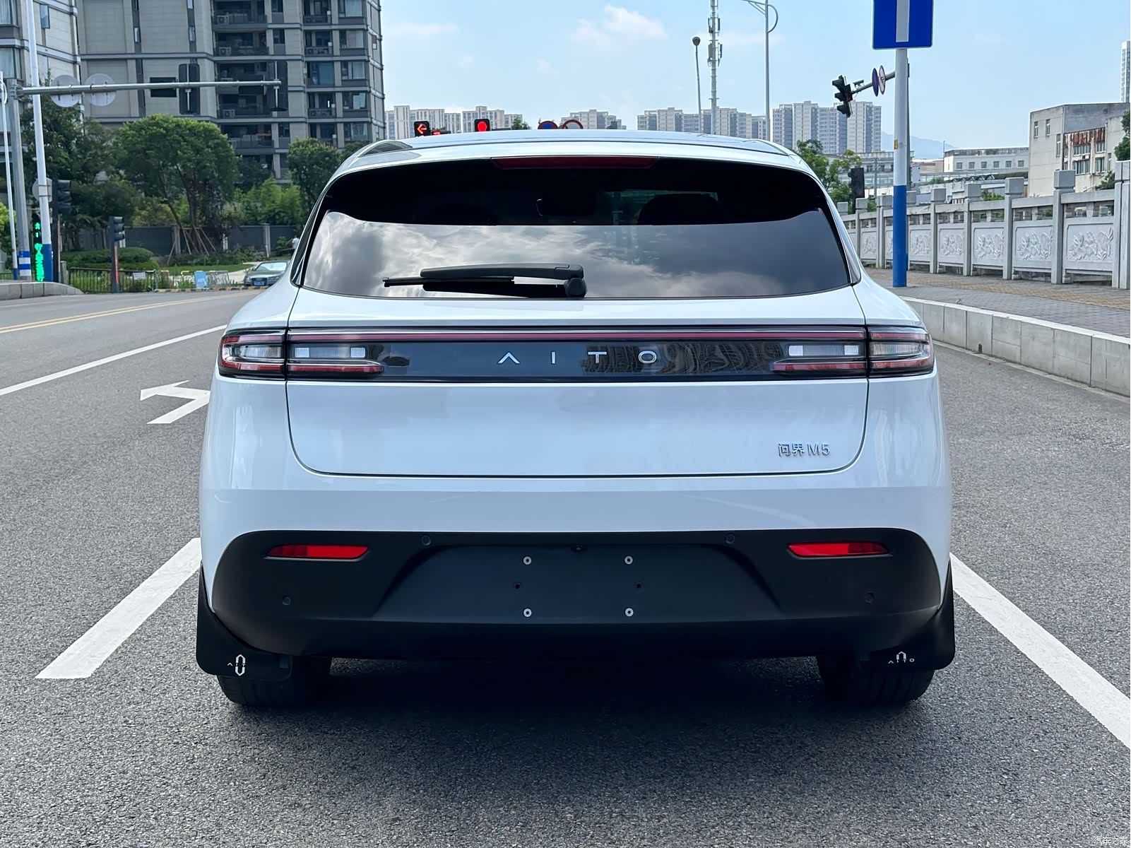 AITO M5, 2022 7