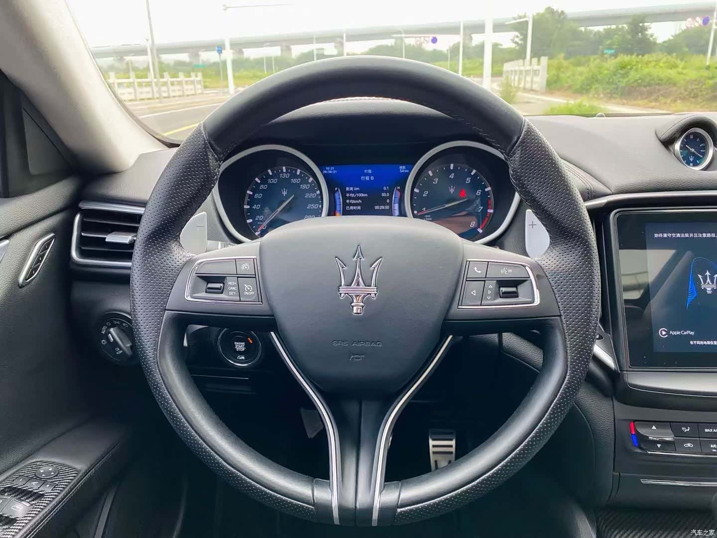 Maserati Ghibli, 2019 9