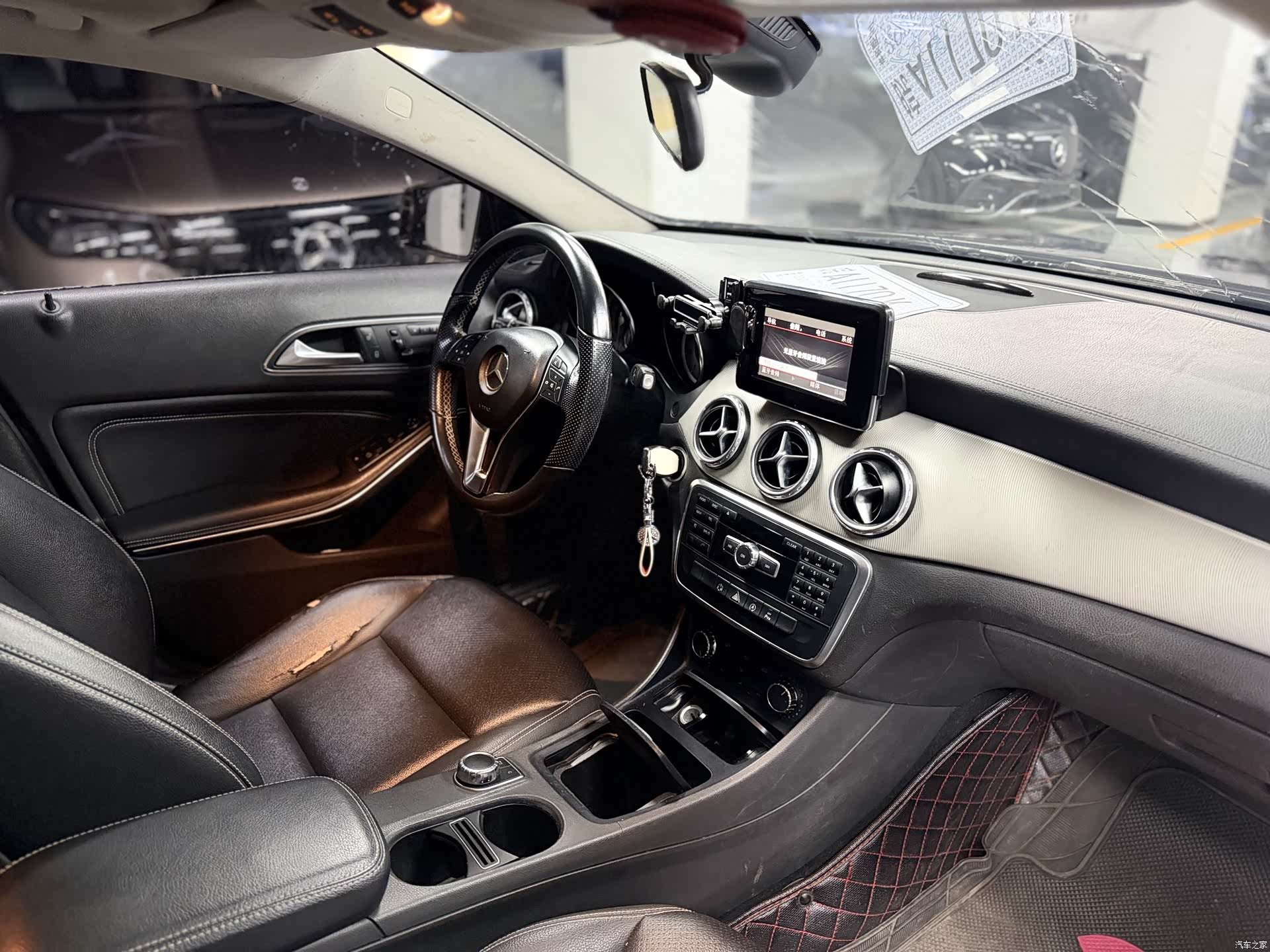 Mercedes-Benz GLA, 2015 6