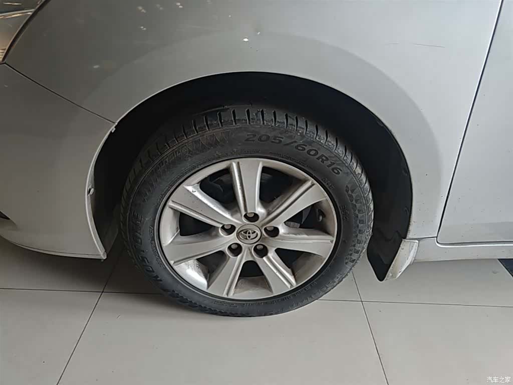 Toyota 180E, 2014 23