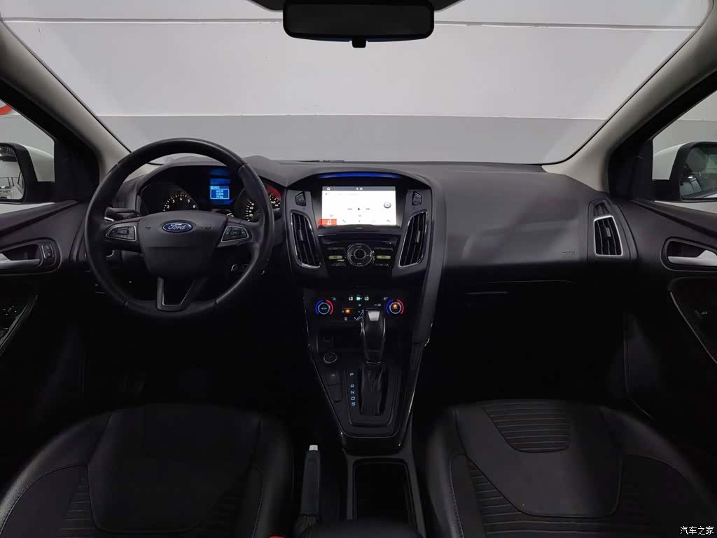 Ford Focus, 2017 все фото