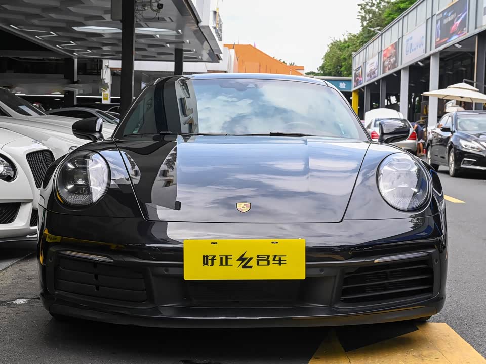 Porsche 911