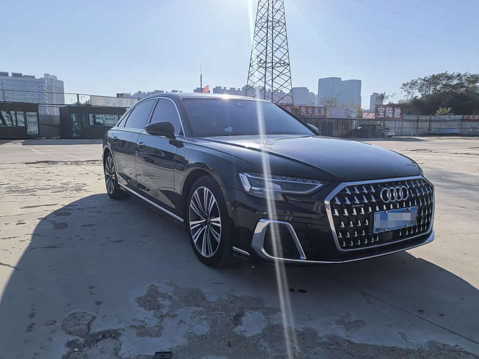 Audi A8