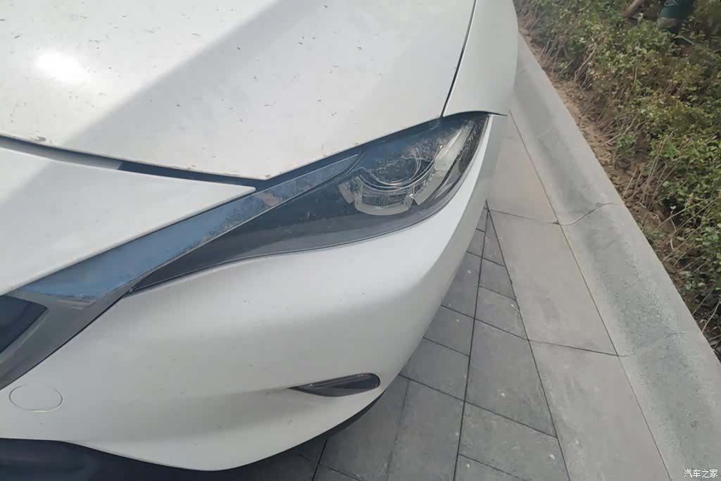 Mazda CX-4, 2018 все фото