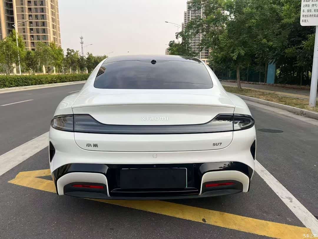 Xiaomi SU7, 2025 8