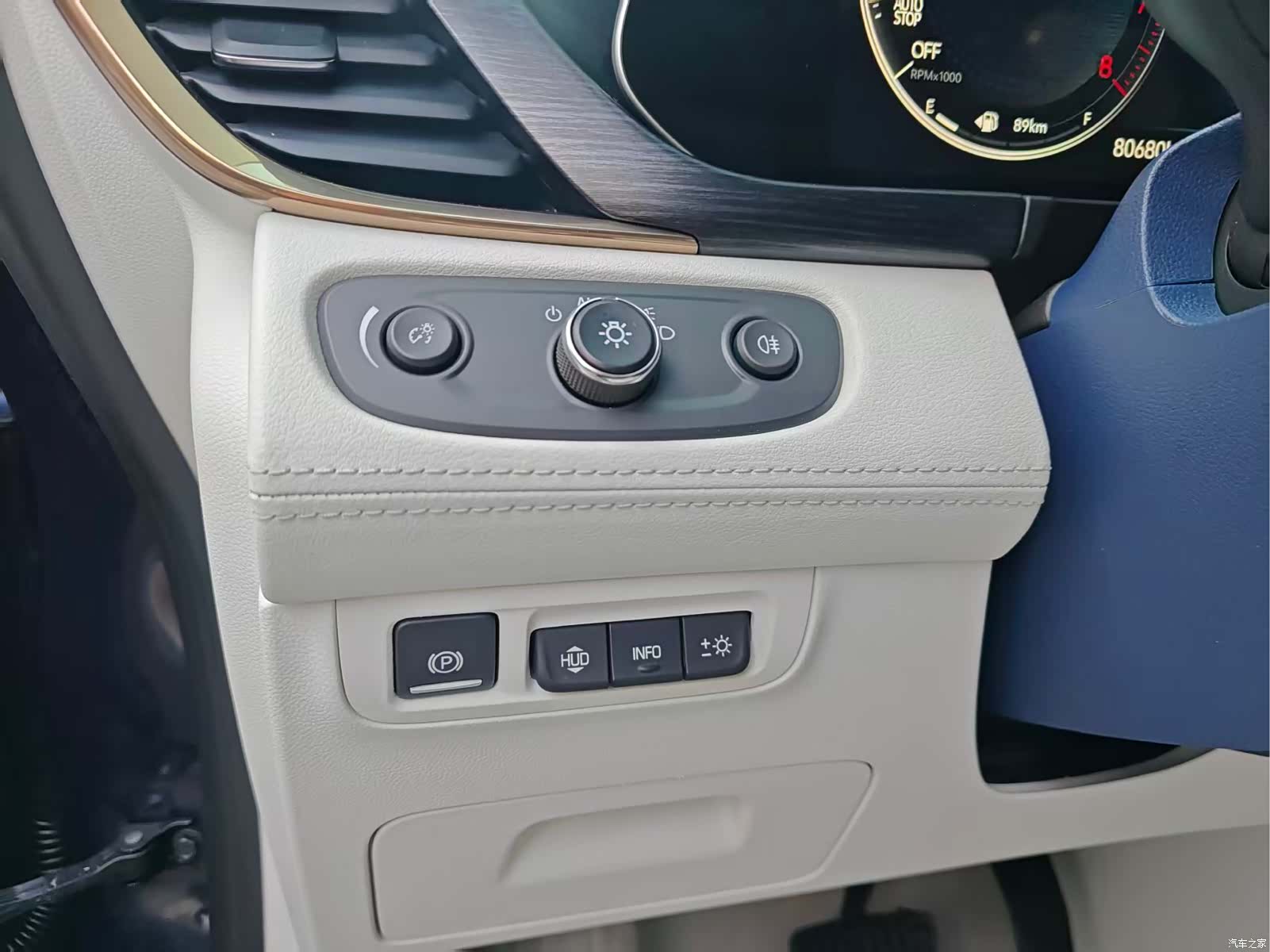 Buick GL8, 2020 33