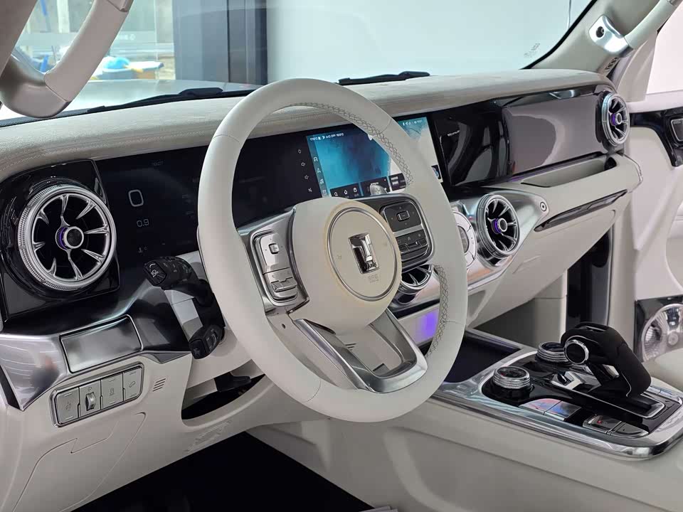 CrossBoundary Co-creation tank 300