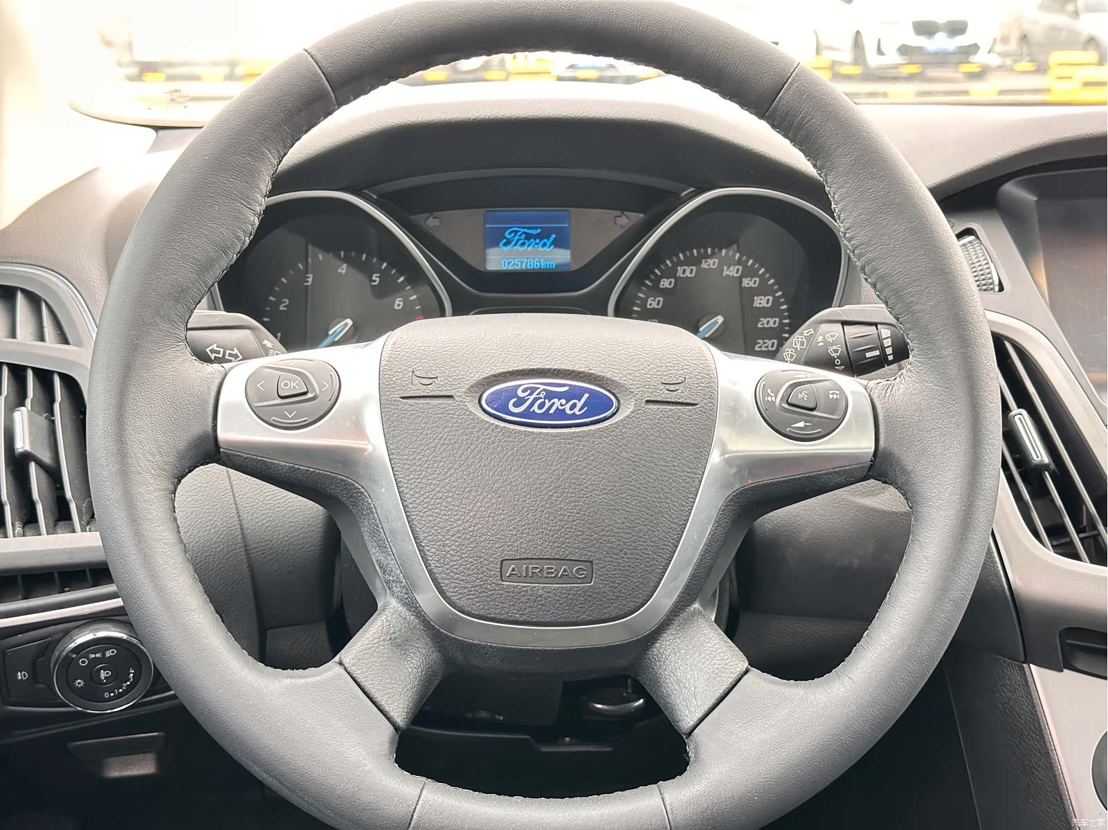 Ford Focus, 2014 11