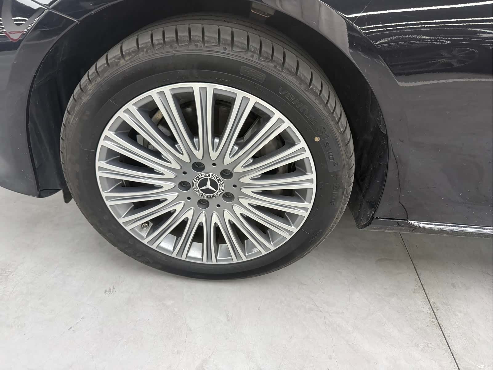 Mercedes-Benz E-Class, 2023 12