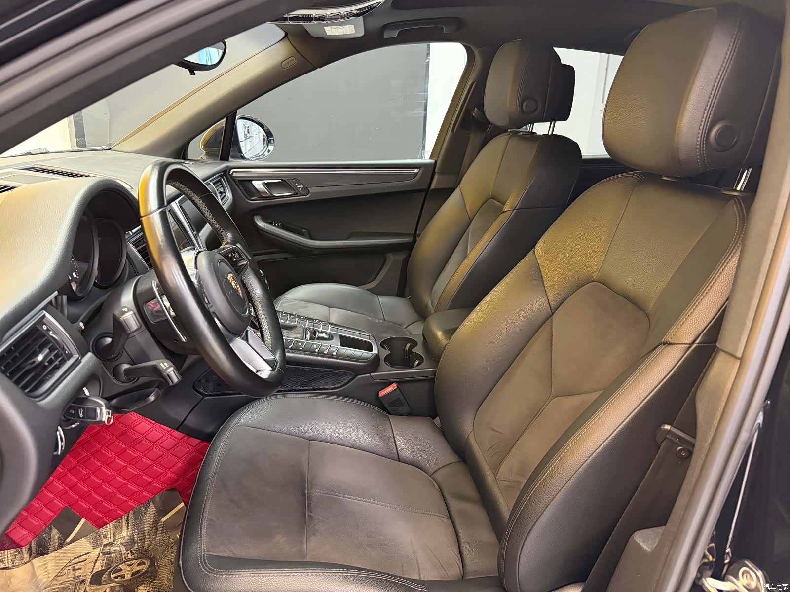 Porsche Macan, 2015 8