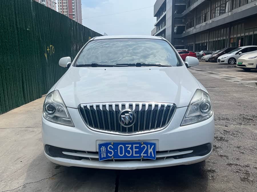 Buick LaCrosse 2016, фото 1