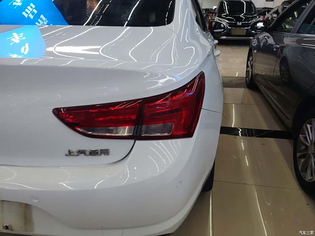 Buick Verano, 2018 8