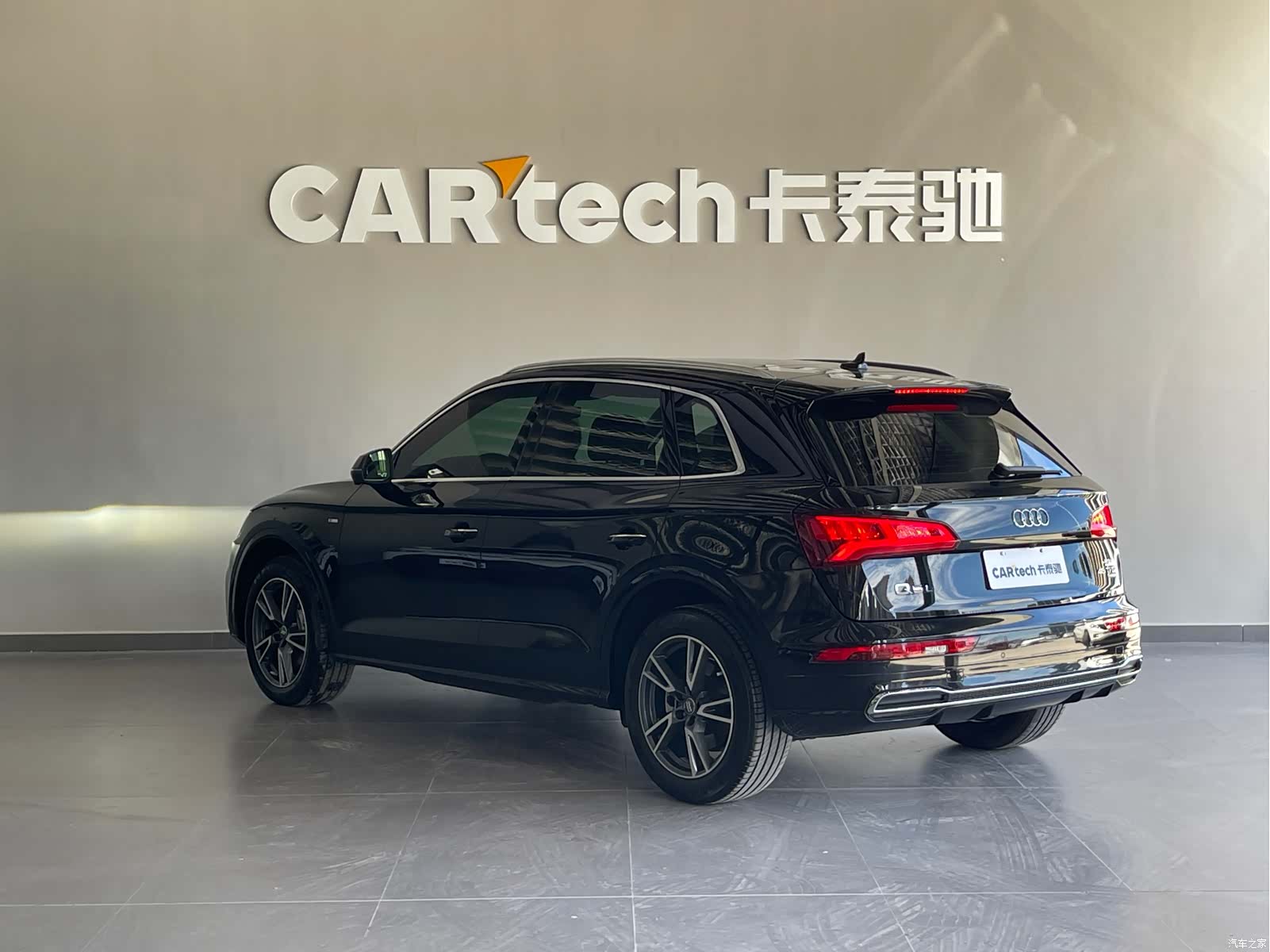 Audi Q5L, 2021 6