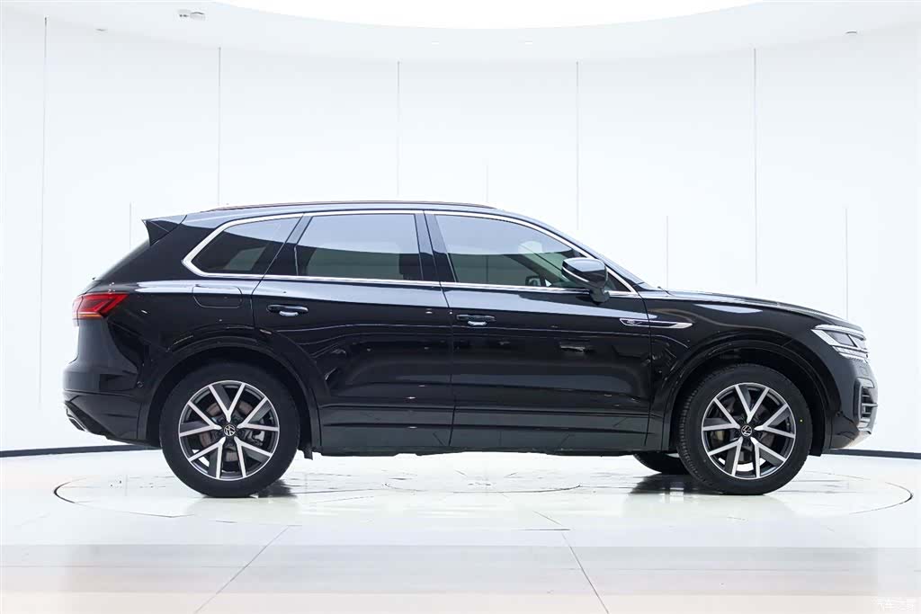Volkswagen Touareg, 2024 6