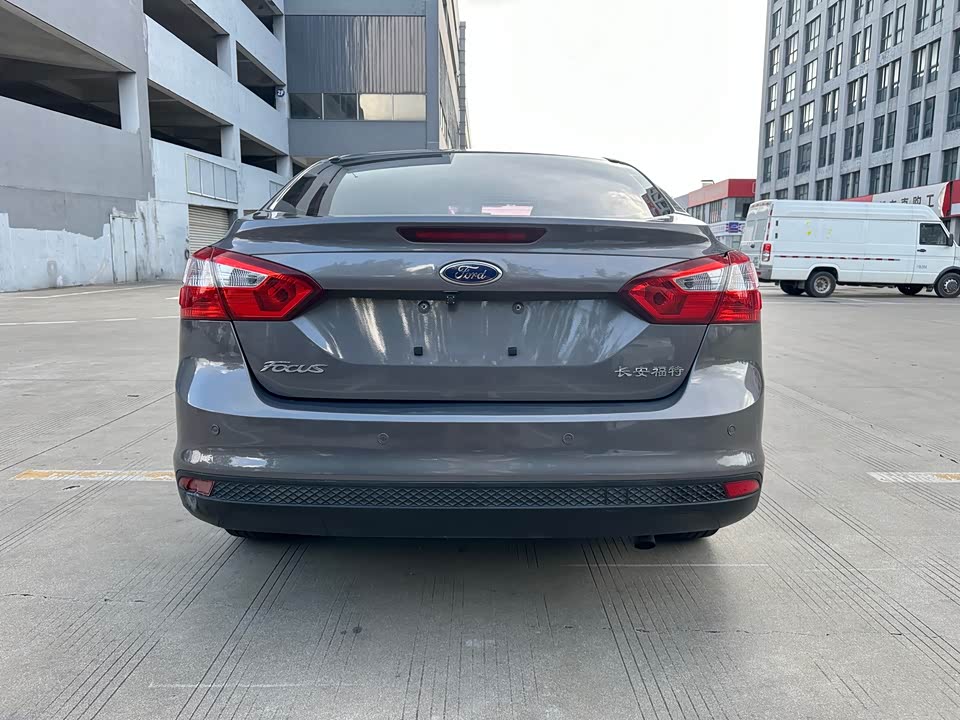 Ford Fox
