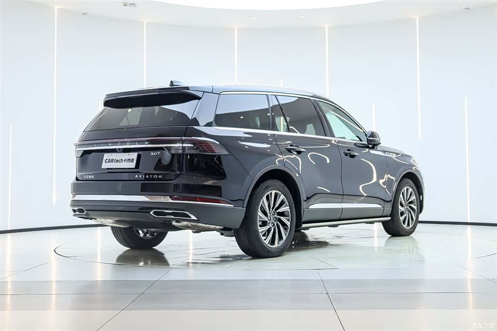 Lincoln Aviator, 2025 все фото