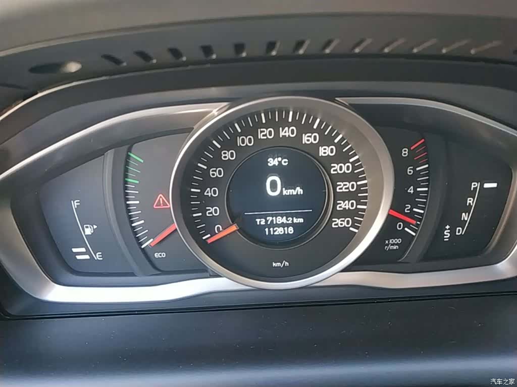 Volvo XC60, 2015 12