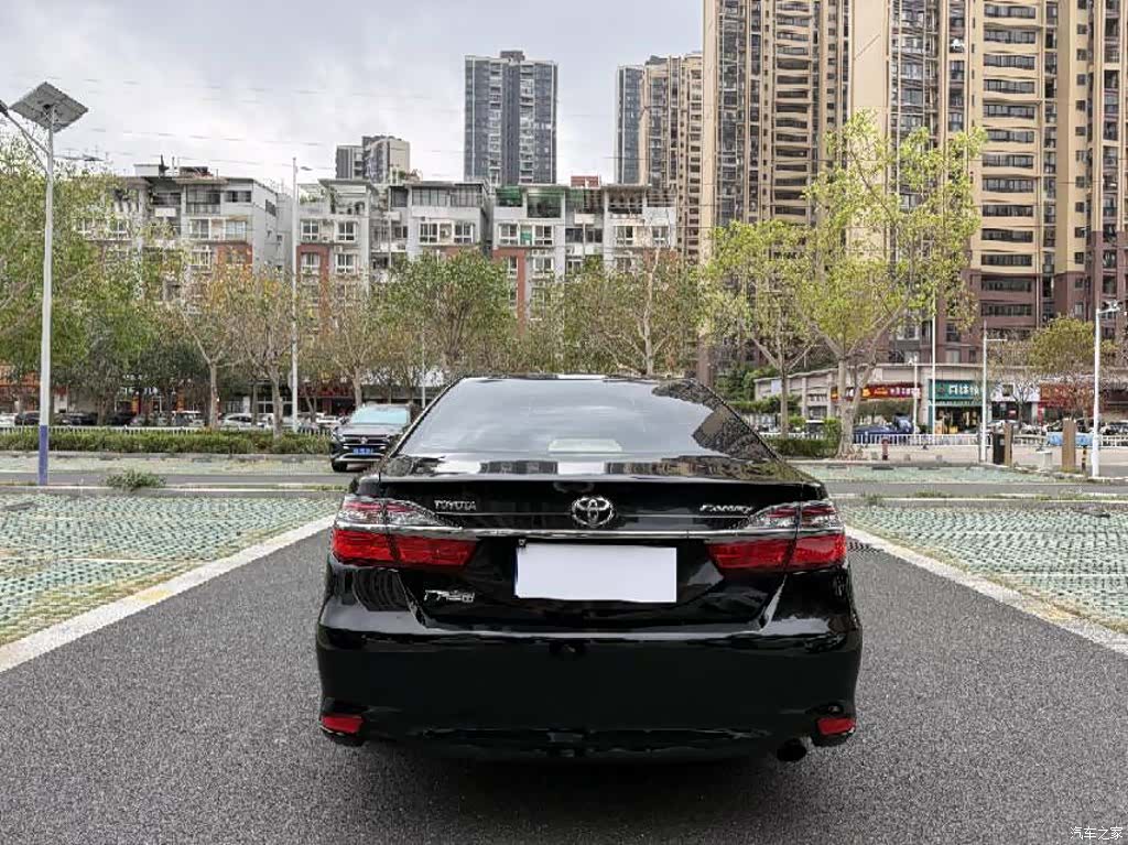 Toyota Camry, 2016 8