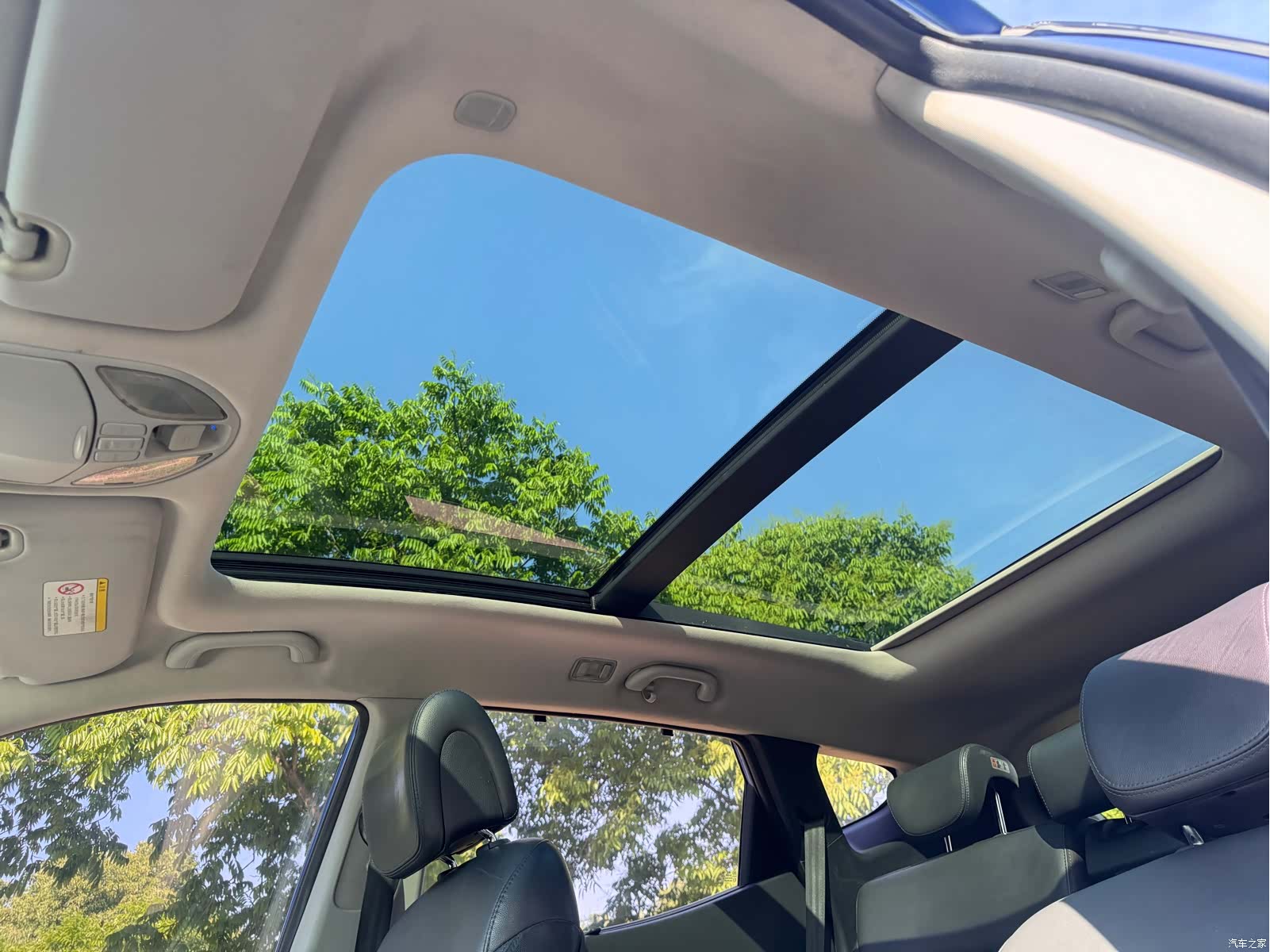 Hyundai Santa Fe, 2015 18
