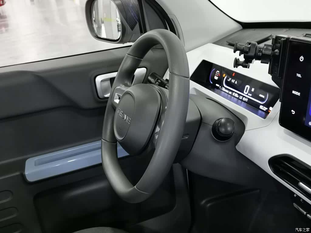Geely Panda, 2023 22